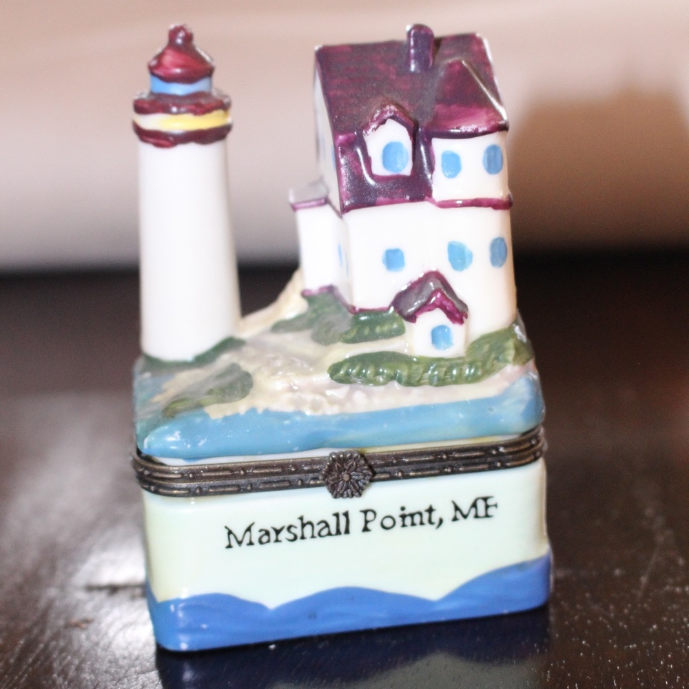 Vintage Marshall Point ME Lighthouse Trinket Souvenir Collection